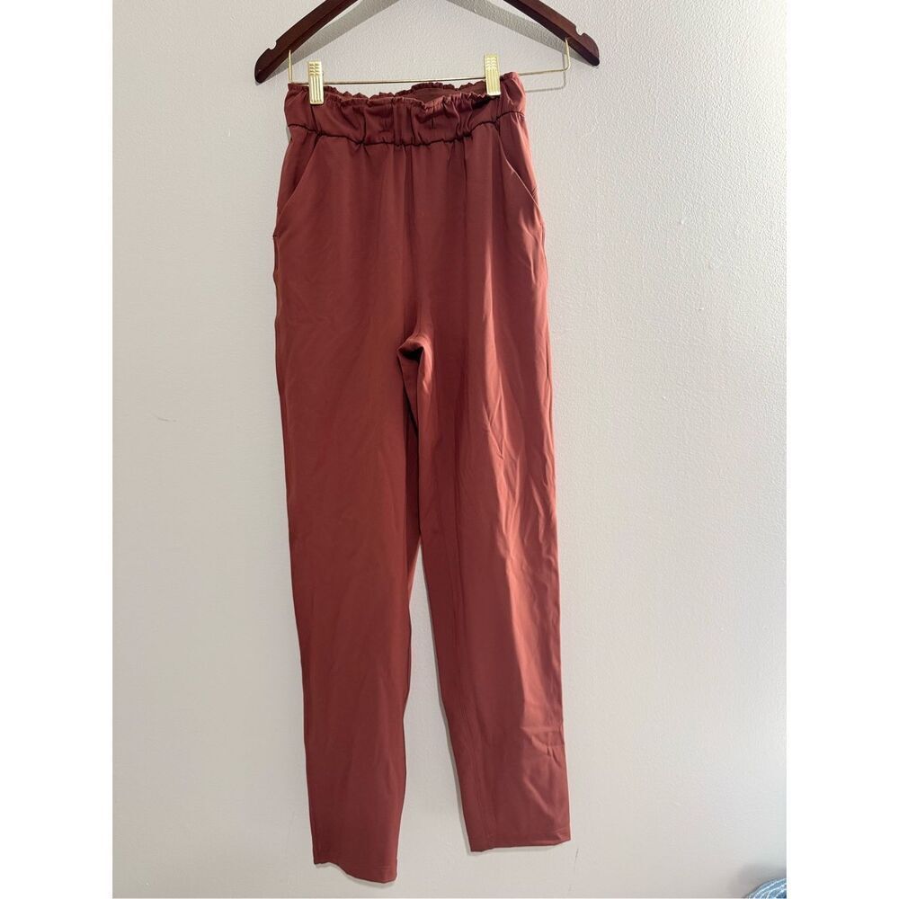 Lululemon Keep Moving Pant Women Sz 2 High Rise 7/8 Stretch Rust Copper